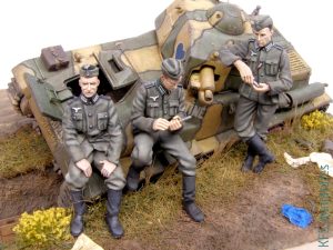 1/35 Hotchkiss H38 - Budowa Cz.3