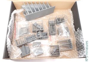 1/144 Kuter prawoburtowy B-25 "Hel" - One Man Shipyard