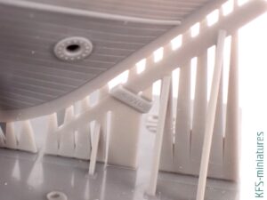 1/144 Kuter prawoburtowy B-25 "Hel" - One Man Shipyard