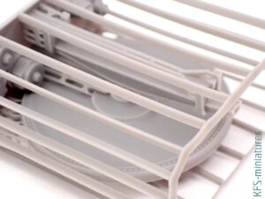 1/144 Kuter prawoburtowy B-25 "Hel" - One Man Shipyard