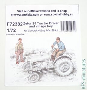 1/72 Zetor 25 Tractor Driver and village boy - CMK