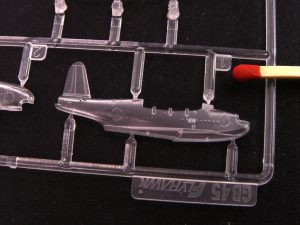 1/700 Royal Navy Seaplane Dockside Base - FlyHawk Model