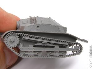 1/48 WWII Polish TKS Tankette with Commander - CGD