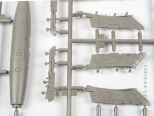 1/48 AV-8B Harrier II PLUS - UMA Model