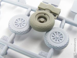 1/48 P-51D wheels for Airfix - Eduard