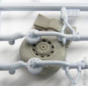 1/48 P-51D wheels for Airfix - Eduard