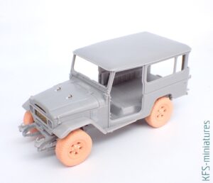 1/35 Toyota FJ43 Land Cruiser - AK-Interactive