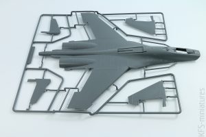 1/48 Su-27 "Flanker B" - Great Wall Hobby