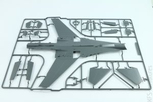 1/48 Su-27 "Flanker B" - Great Wall Hobby