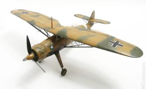 1/48 Henschel Hs-126 - ICM - Budowa