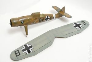 1/48 Henschel Hs-126 - ICM - Budowa