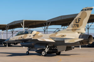 1/48 F-16D MiG Killer - Budowa Część 1