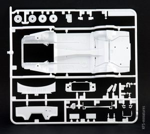 1/24 Nissan Fairlady 240ZG – Tamiya